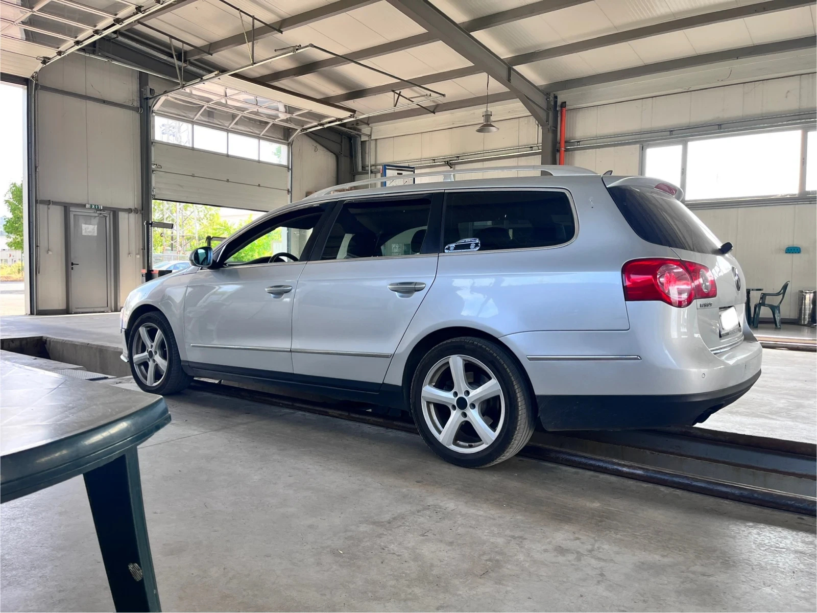 VW Passat 2.0 - изображение 8