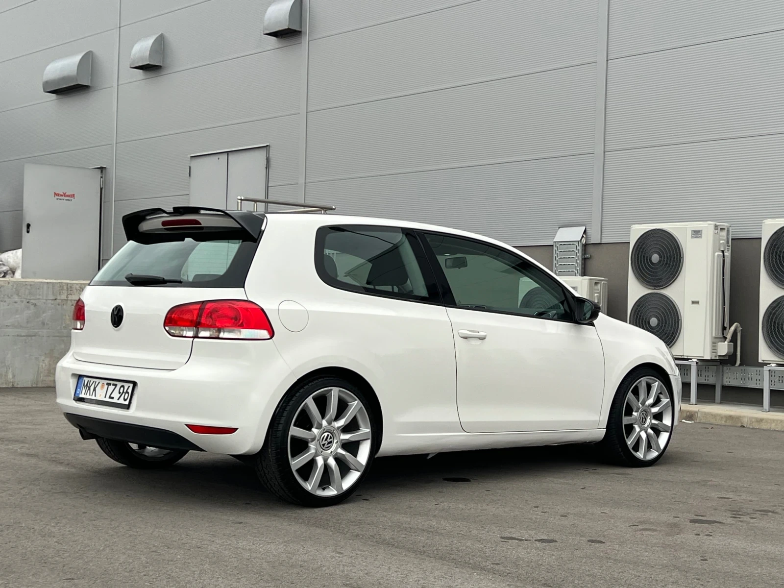 VW Golf 6, 1.6TDI - изображение 8