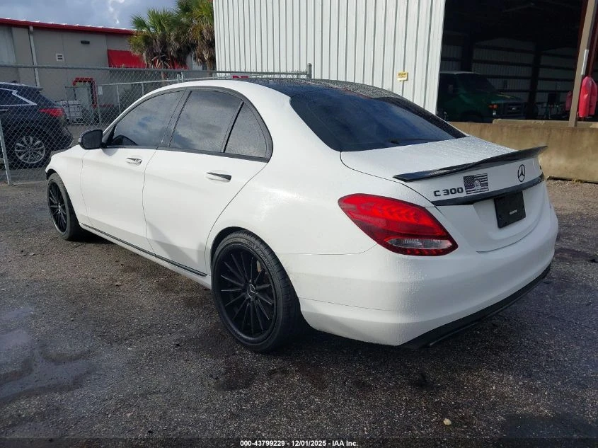 Mercedes-Benz C 300 2.0L I-4 DI, DOHC, VVT, TURBO, 241HP Rear Wheel | Mobile.bg � ����������� 9