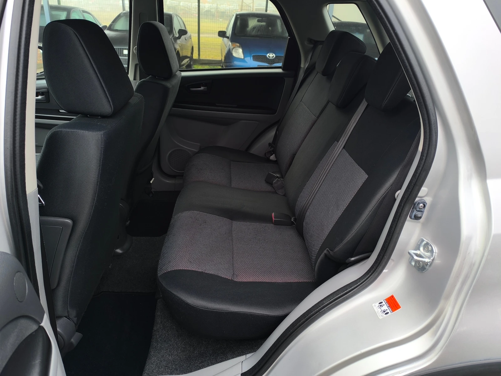 Suzuki SX4 -1.6i-107��-4�4-�����������-���������- | Mobile.bg � ����������� 12