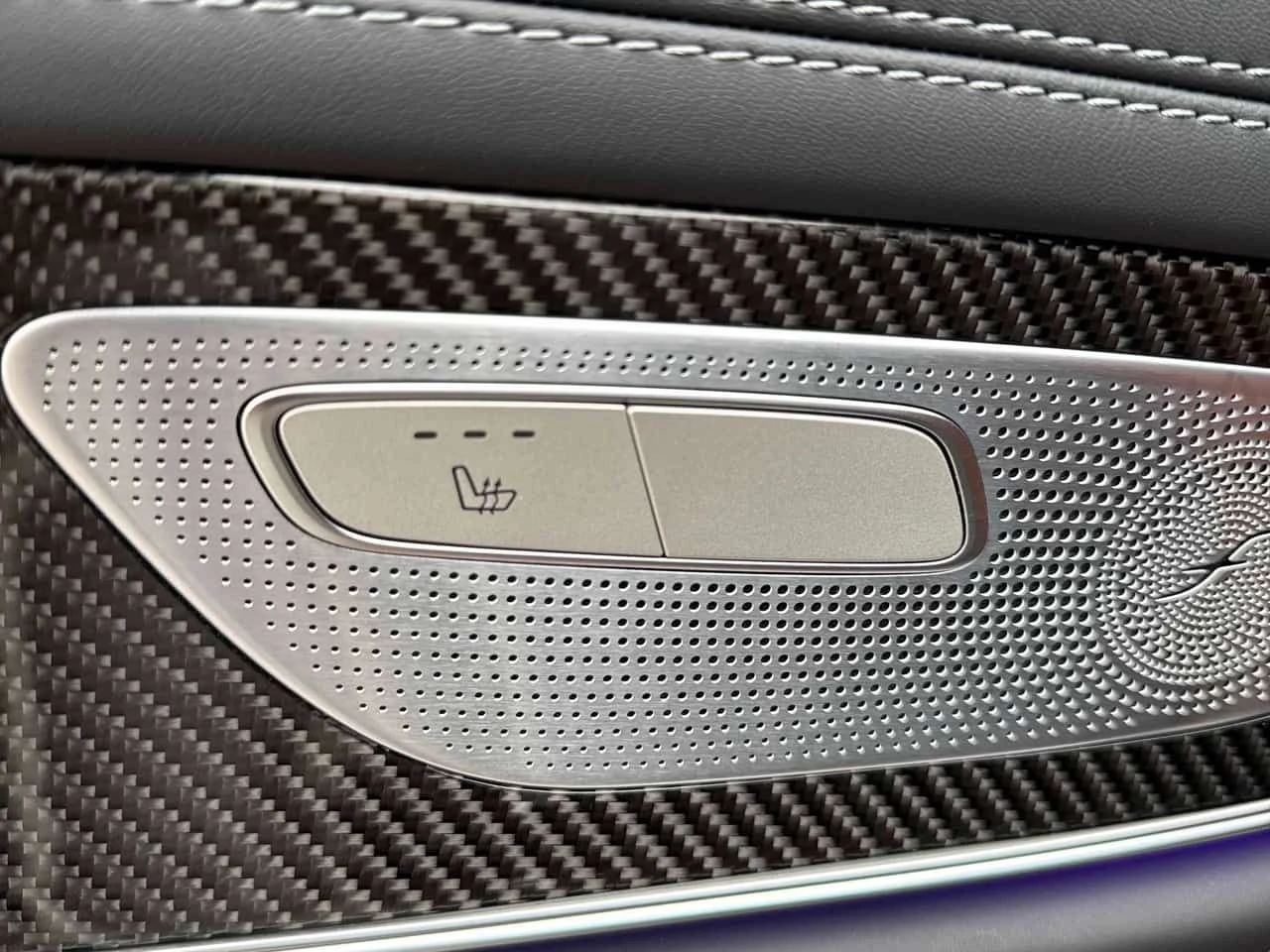 Mercedes-Benz AMG GT * 53 * CARFAX * БЕЗ ПЪРВОНАЧАЛНА ВНОСКА, снимка 16 - Автомобили и джипове - 53953000