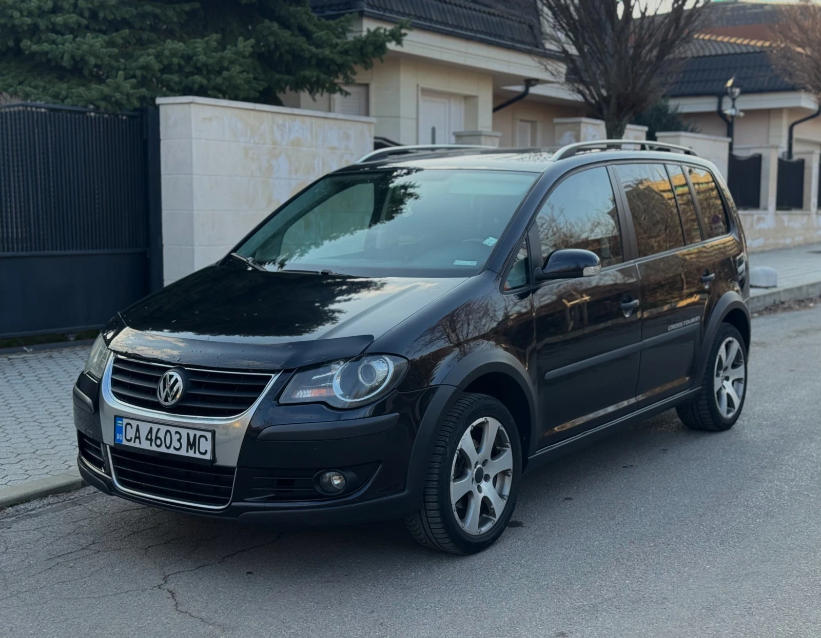 VW Touran CrossTouran-1.9TDI, 6+ 1, РЕАЛНИ КМ!