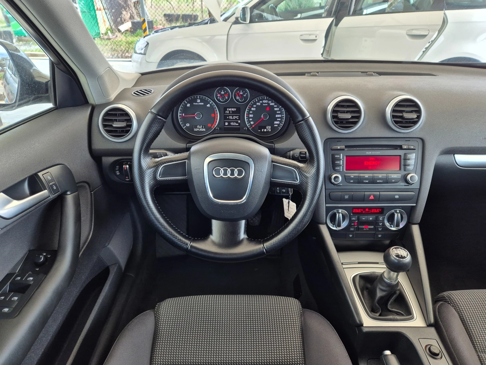 Audi A3 2.0TDI, снимка 14 - Автомобили и джипове - 54145479