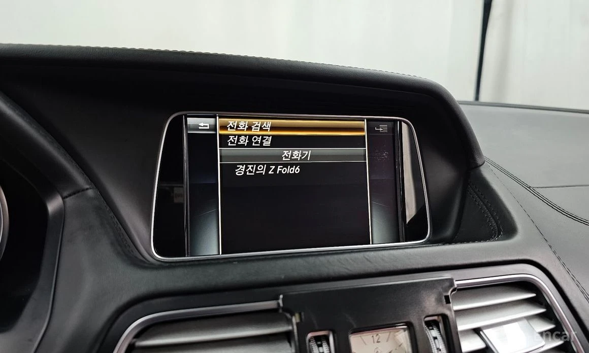 Mercedes-Benz E 400 AMG PACK* PANO* КОЖА* ПОДГРЕВ* ОБДУХВАНЕ* НАВИГАЦИ, снимка 14 - Автомобили и джипове - 54175799