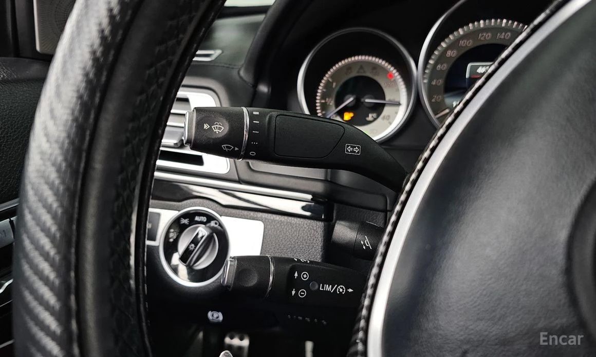 Mercedes-Benz E 400 AMG PACK* PANO* КОЖА* ПОДГРЕВ* ОБДУХВАНЕ* НАВИГАЦИ, снимка 16 - Автомобили и джипове - 54175799