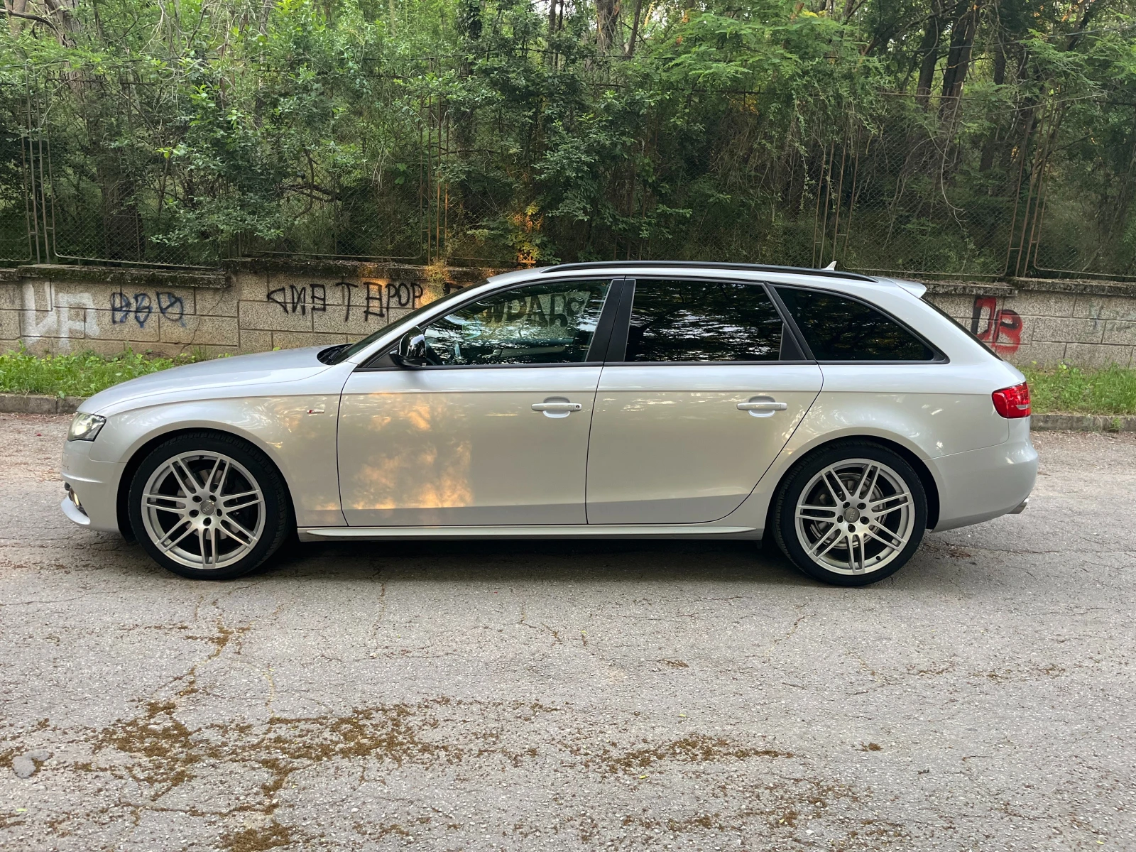 Audi A4 S-line Sportpaket / plus quattro, снимка 2 - Автомобили и джипове - 54673732