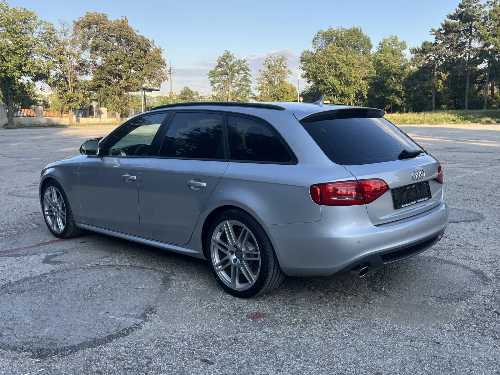Audi A4 S-line Sportpaket / plus quattro, снимка 2 - Автомобили и джипове - 55175106