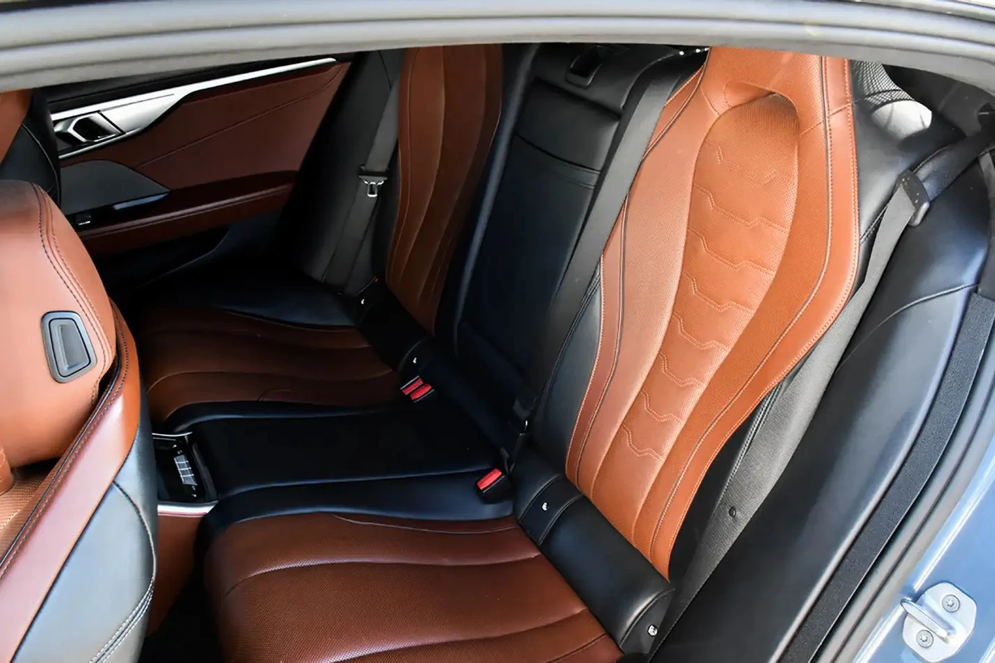 BMW 850 Gran Coupe * Фиксирана цена до БГ * Без инциденти , снимка 13 - Автомобили и джипове - 54563522