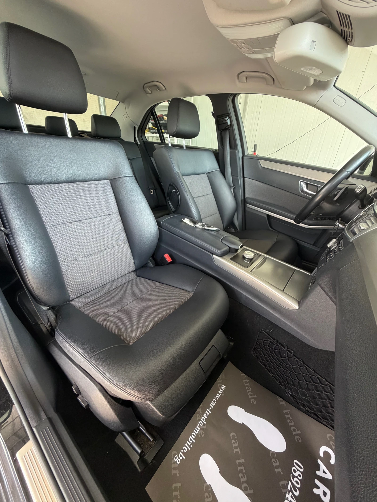 Mercedes-Benz E 350 CDI/231hp/AVANGARDE/МЪРТВА ЗОНА/LANE ASSIST/КОЖА/, снимка 13 - Автомобили и джипове - 54685650