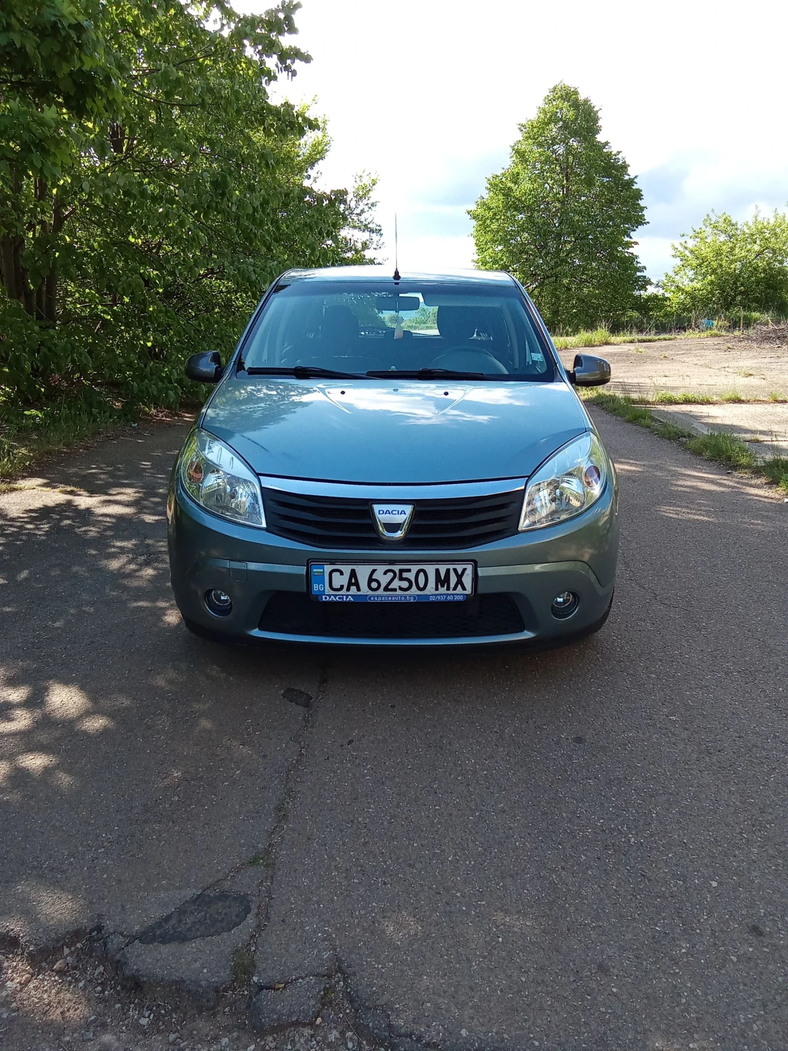 Dacia Sandero 1.6 бензин 