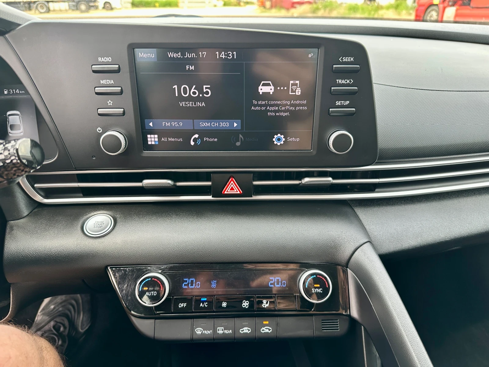 Hyundai Elantra 2.0 MPi/ 150 �.�. ��������� 8 ��., ����������� | Mobile.bg � ����������� 12