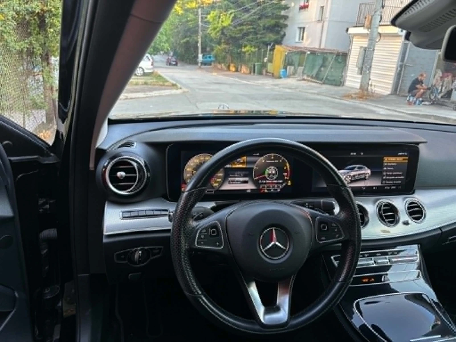 Mercedes-Benz E 220 e220d, W213, снимка 6 - Автомобили и джипове - 55243849