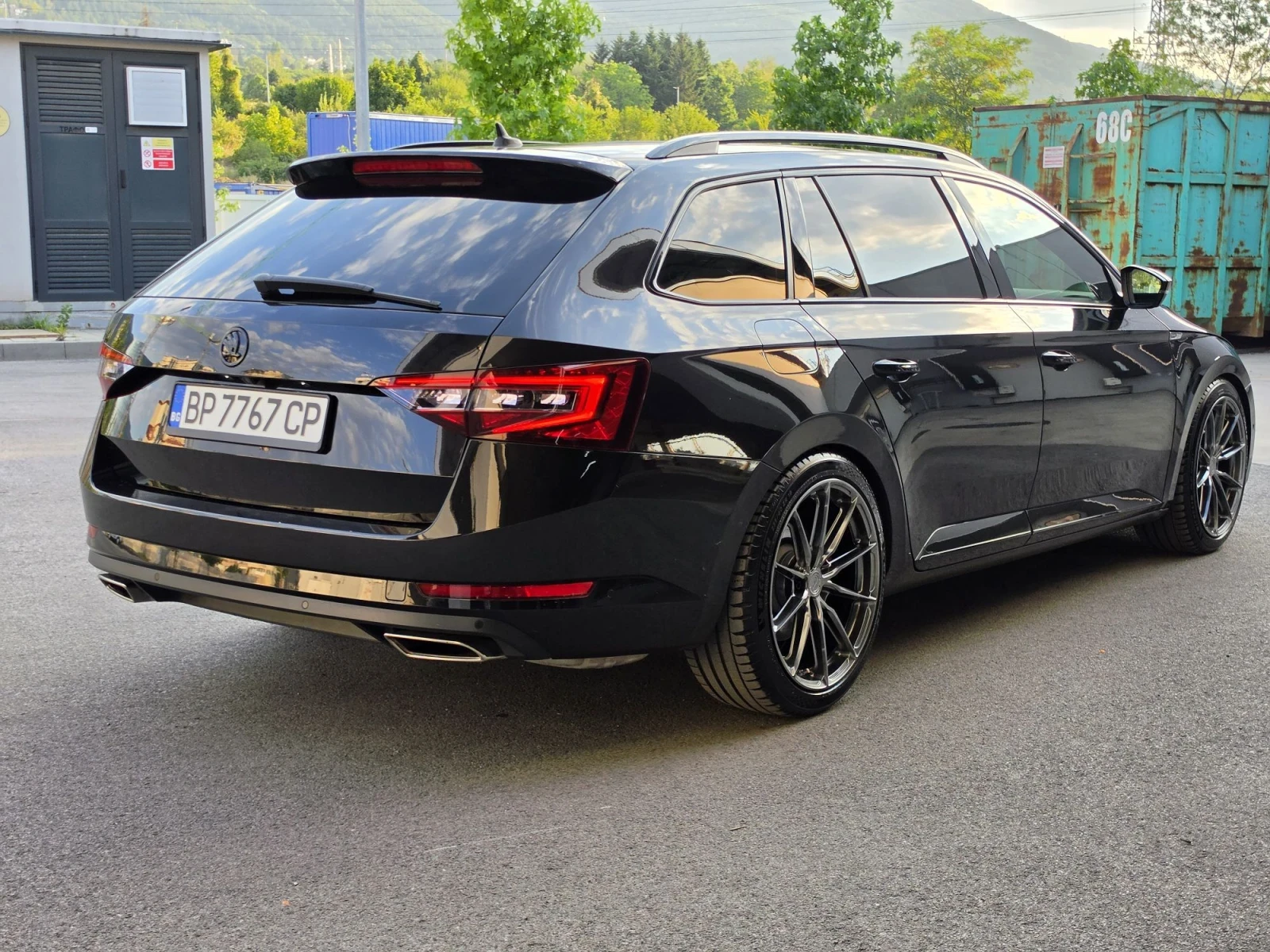 Skoda Superb 2.0TSI, 4x4, DSG, SPORTLINE PLUS, снимка 5 - Автомобили и джипове - 55589538