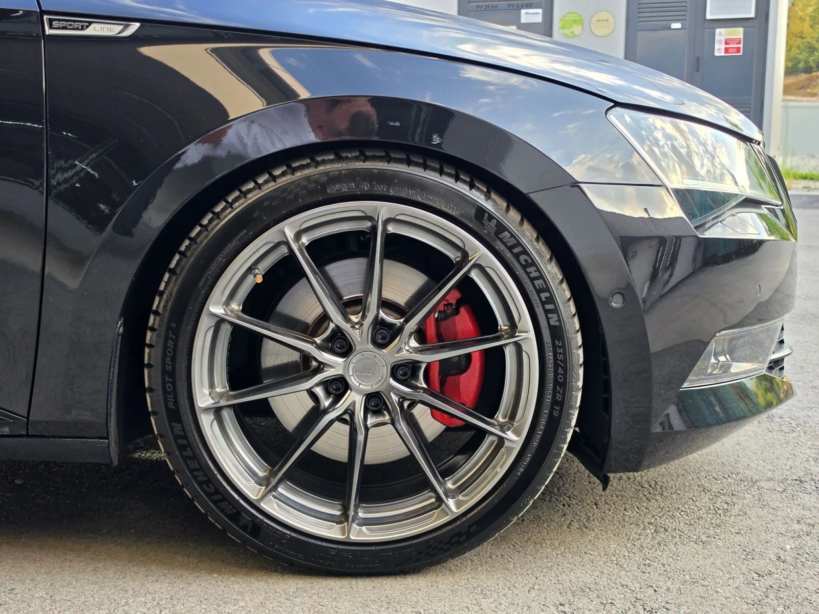 Skoda Superb 2.0TSI, 4x4, DSG, SPORTLINE PLUS, снимка 8 - Автомобили и джипове - 55589538