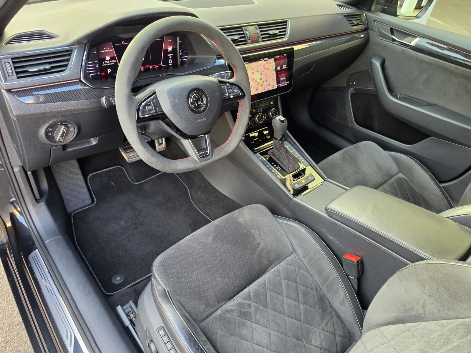 Skoda Superb 2.0TSI, 4x4, DSG, SPORTLINE PLUS, снимка 15 - Автомобили и джипове - 55589538