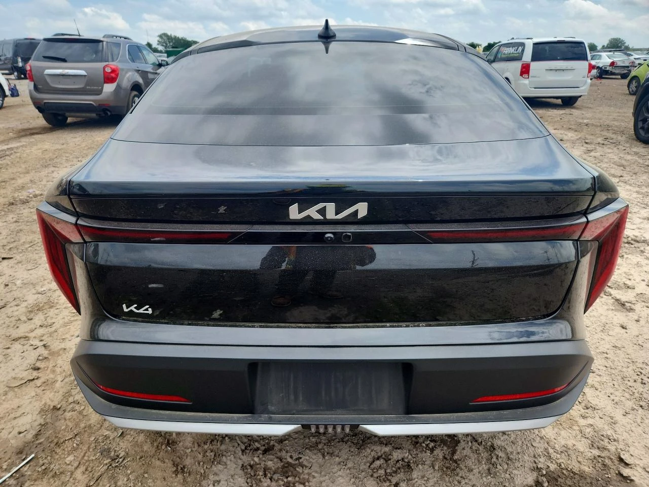Kia K4 2.0l Ex, снимка 6 - Автомобили и джипове - 55772834