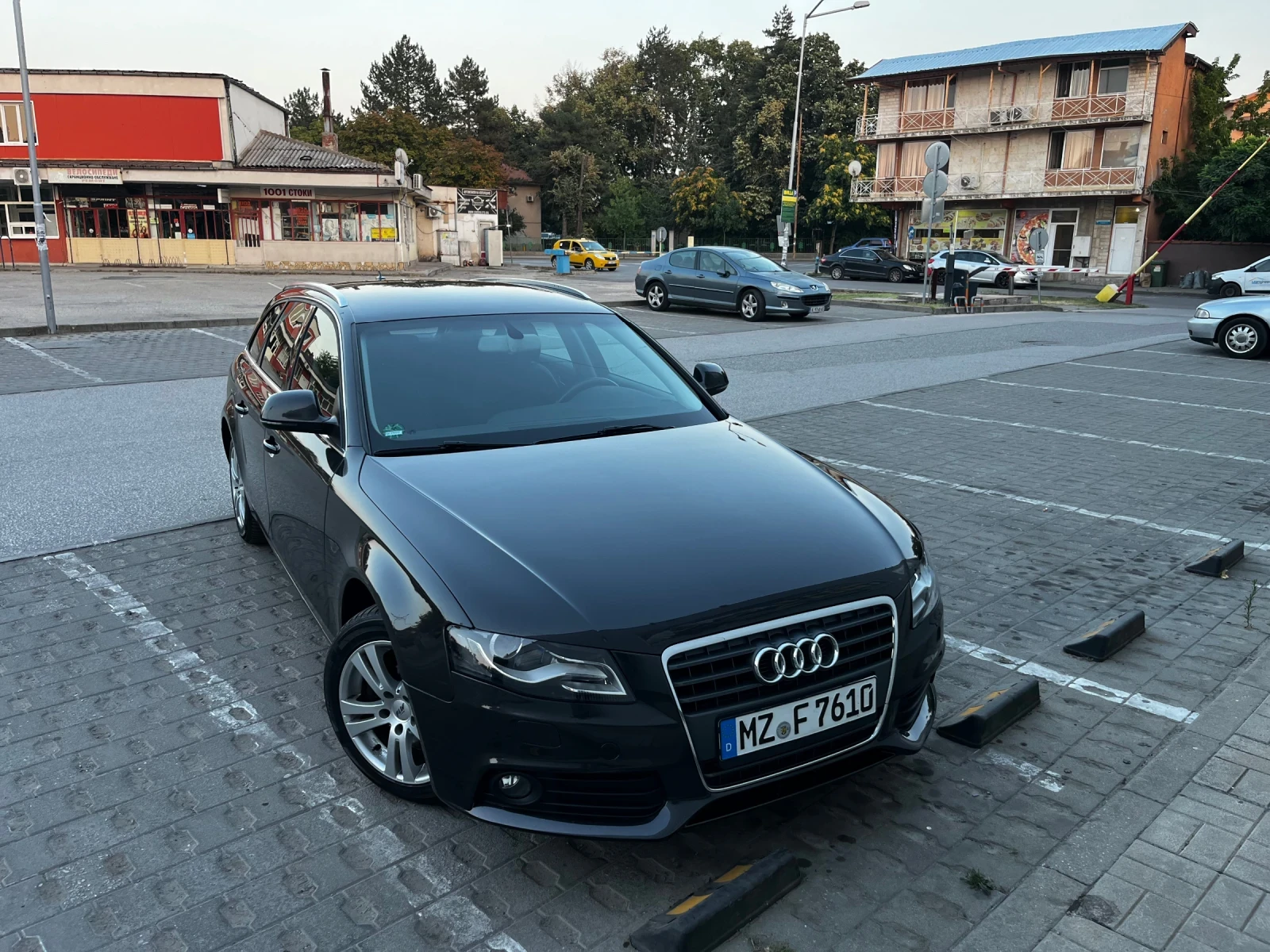 Audi A4 B8, снимка 13 - Автомобили и джипове - 55799403