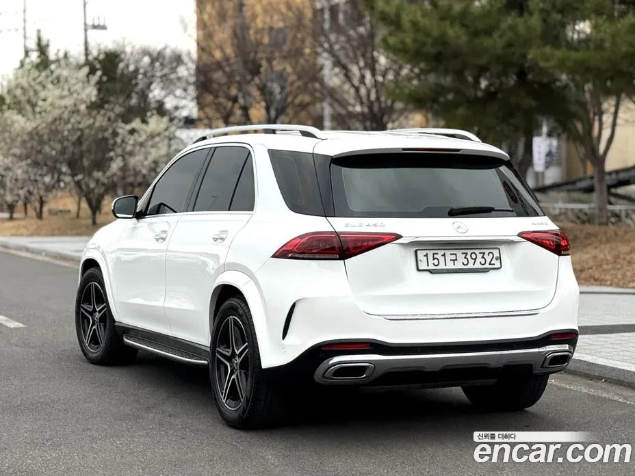 Mercedes-Benz GLE 450 AMG LINE, снимка 3 - Автомобили и джипове - 55847897