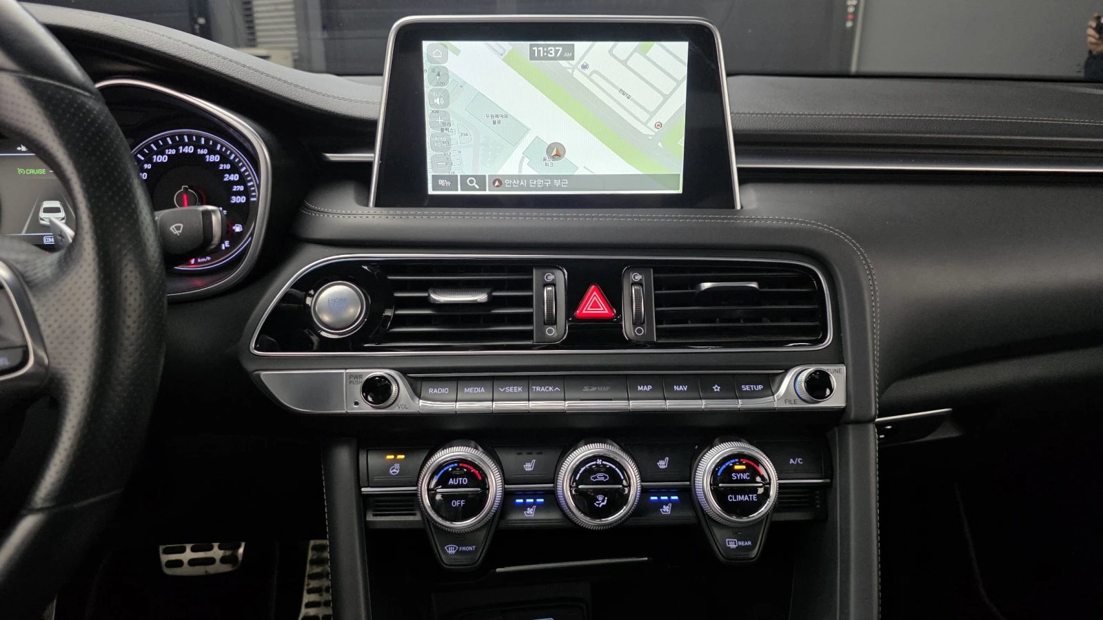 Genesis G70 3.3T Sport 2WD SUPREME autoprime.bg, снимка 15 - Автомобили и джипове - 55902206