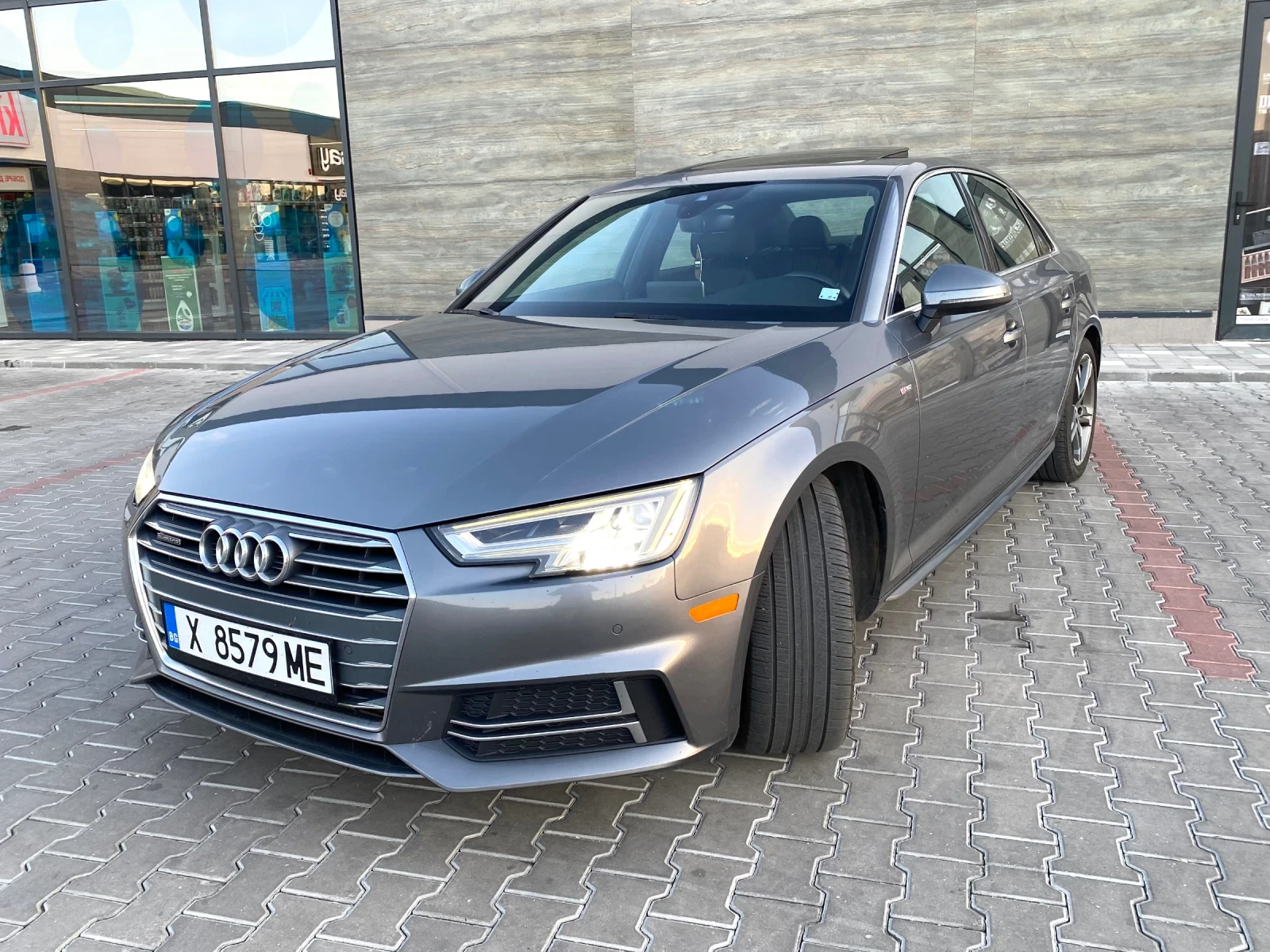 Audi A4 2018 2.0T S-Line пакет, снимка 2 - Автомобили и джипове - 56103856