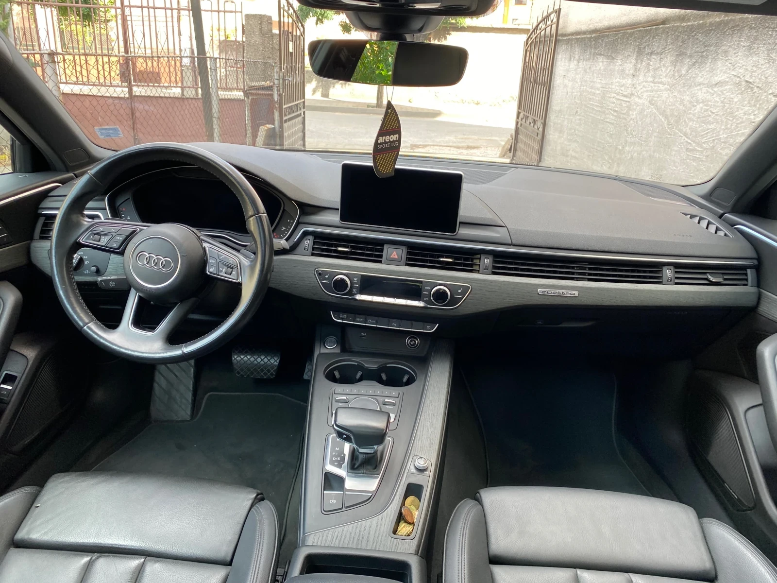 Audi A4 2018 Audi A4 2.0T S-Line пакет, снимка 10 - Автомобили и джипове - 56103856