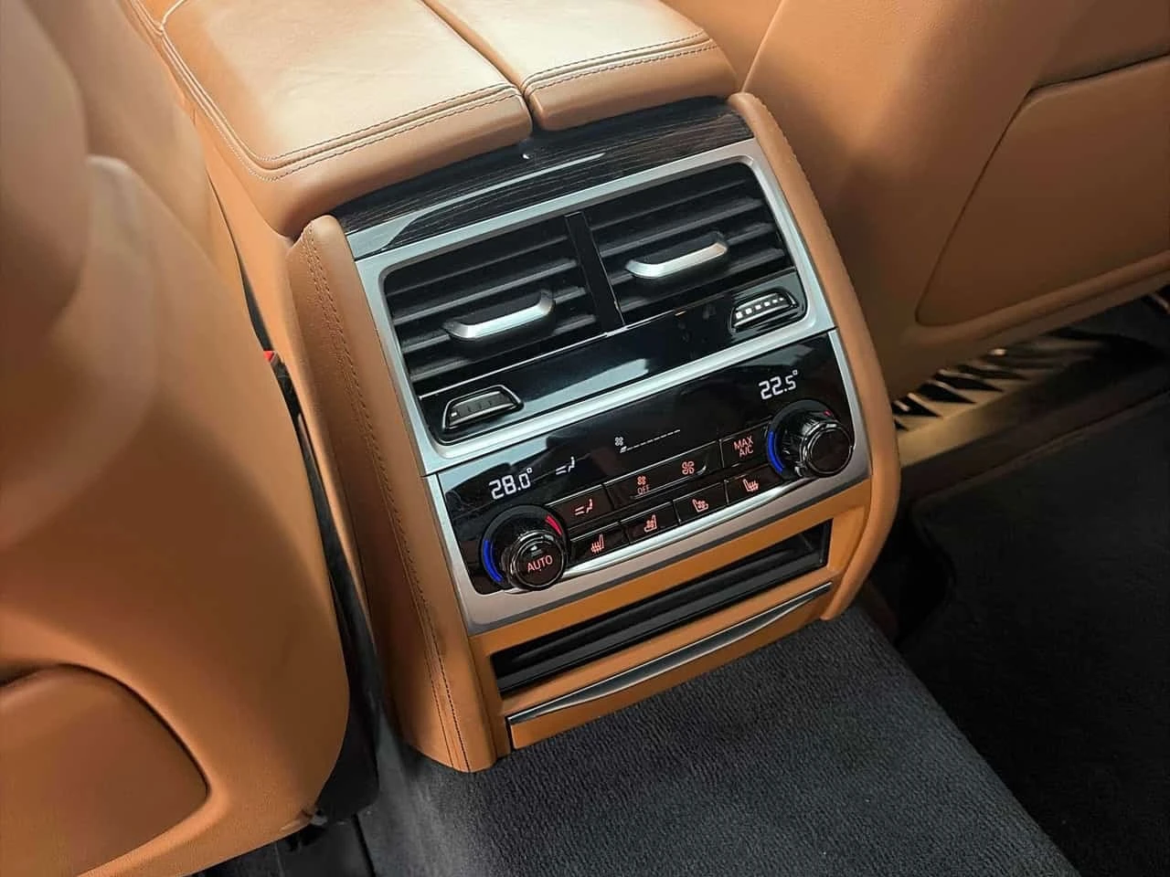 BMW 750 * 750Li xDrive * CARFAX *  | Mobile.bg � ����������� 14
