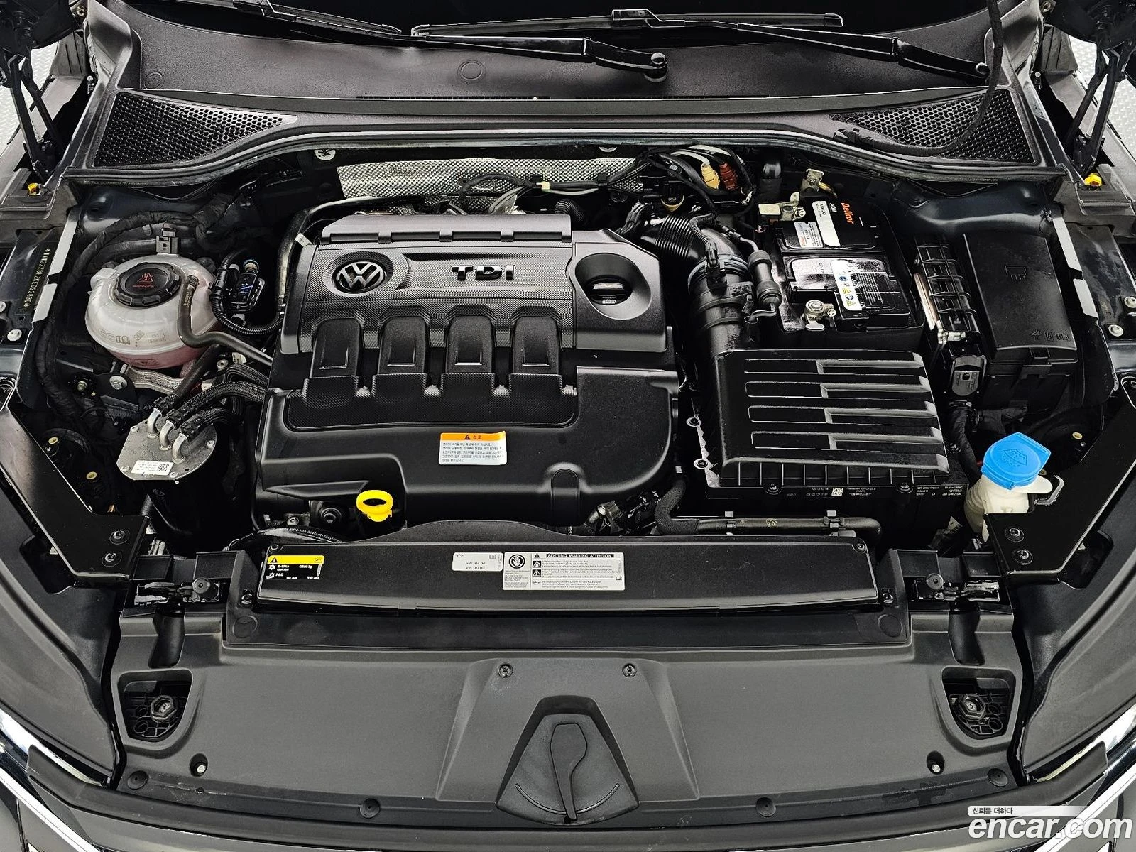 VW Arteon 2.0 TDI Premium, снимка 6 - Автомобили и джипове - 56570589
