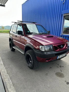 Nissan Terrano 2.4, снимка 3