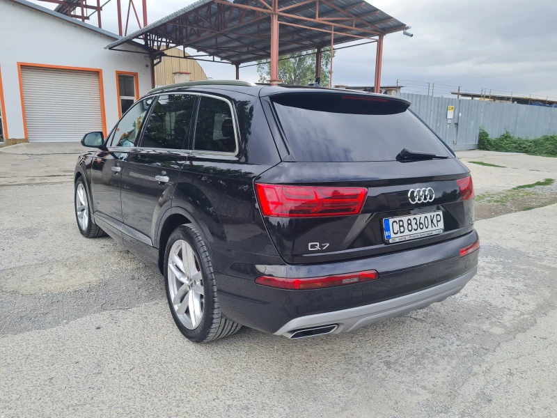 Audi Q7, снимка 3 - Автомобили и джипове - 48431751