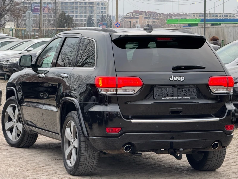 Jeep Grand cherokee 3.0D-OVERLAND-КОЖА-ПОДГРЕВ-ОБДУХВАНЕ-KEYLESS-GO!! , снимка 3 - Автомобили и джипове - 49200716