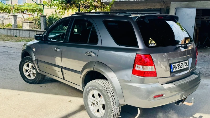 Kia Sorento 2.4, снимка 4 - Автомобили и джипове - 52502005