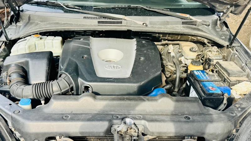 Kia Sorento 2.4, снимка 16 - Автомобили и джипове - 52502005