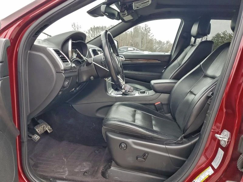 Jeep Grand cherokee 3.0L 6 4x4 w/Rear Wheel Drv, снимка 12 - Автомобили и джипове - 52882847