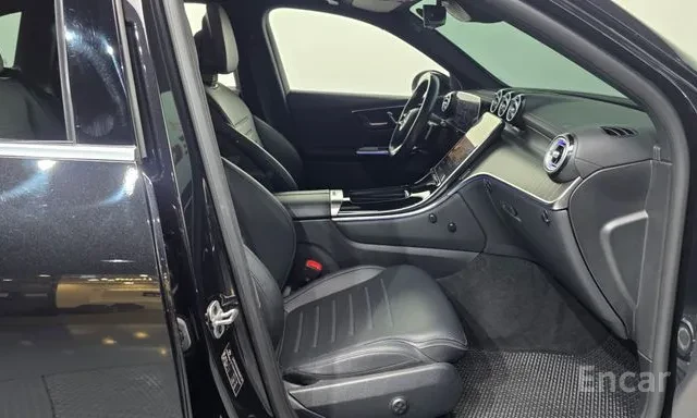 Mercedes-Benz GLC 300 4Matic AMG Line* 360* HUD* �����* ACC | Mobile.bg � ����������� 12