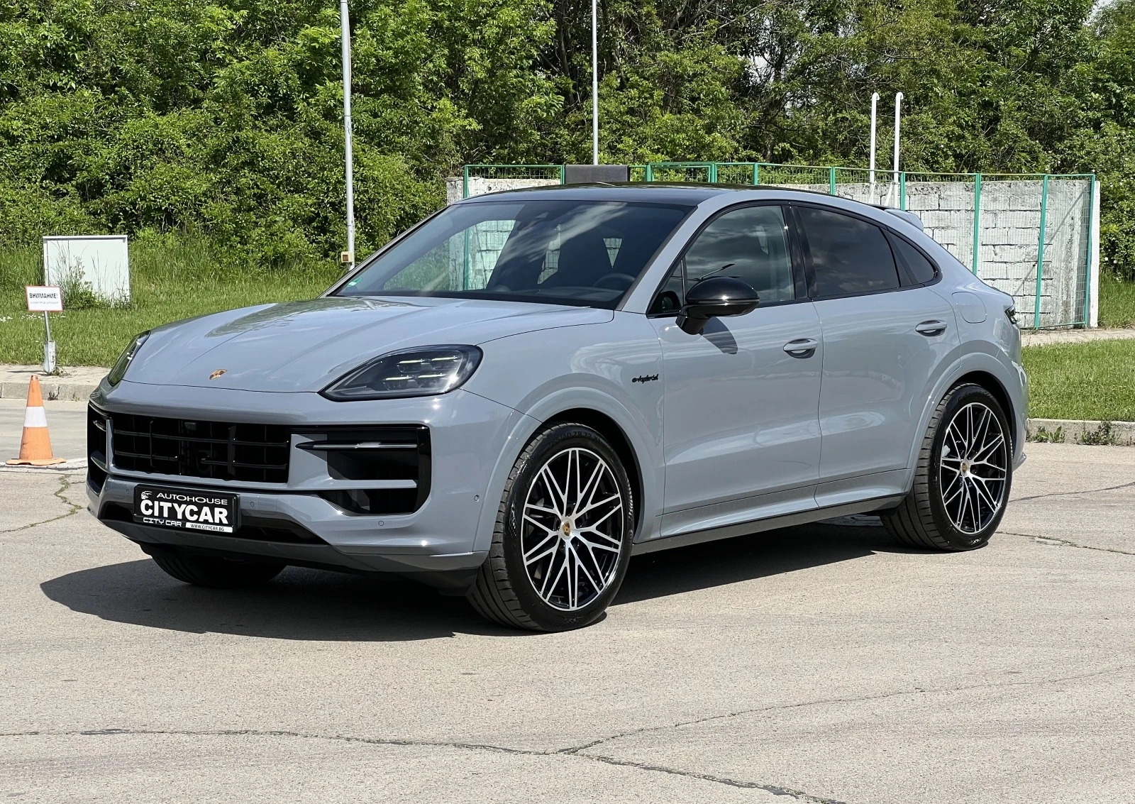 Porsche Cayenne E-HYBRID/COUPE/NEW MODEL/SPORT CHRONO/PANO/BOSE/22 - изображение 3