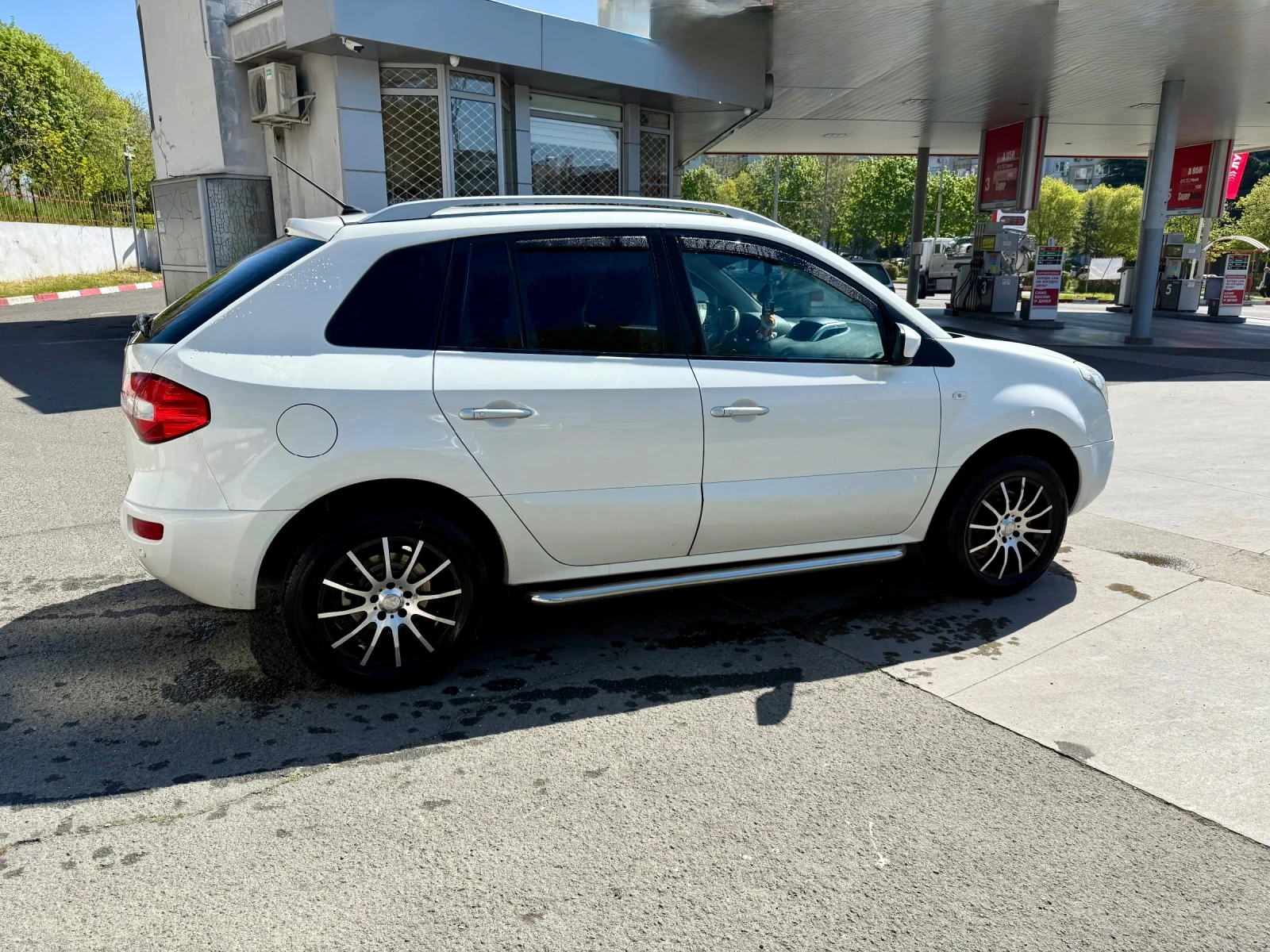 Renault Koleos 2.5i - изображение 4