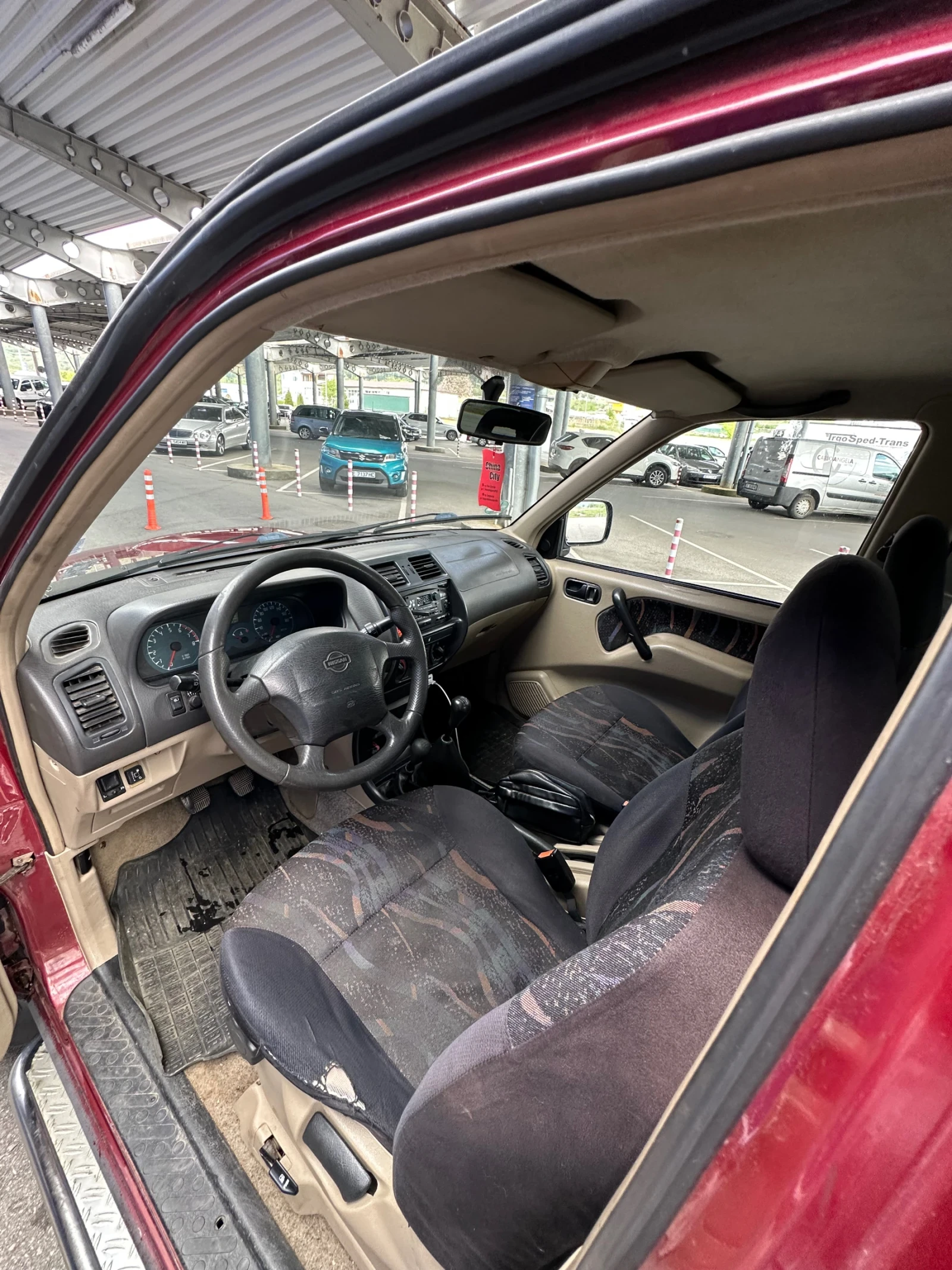 Nissan Terrano 2.4 | Mobile.bg � ����������� 9