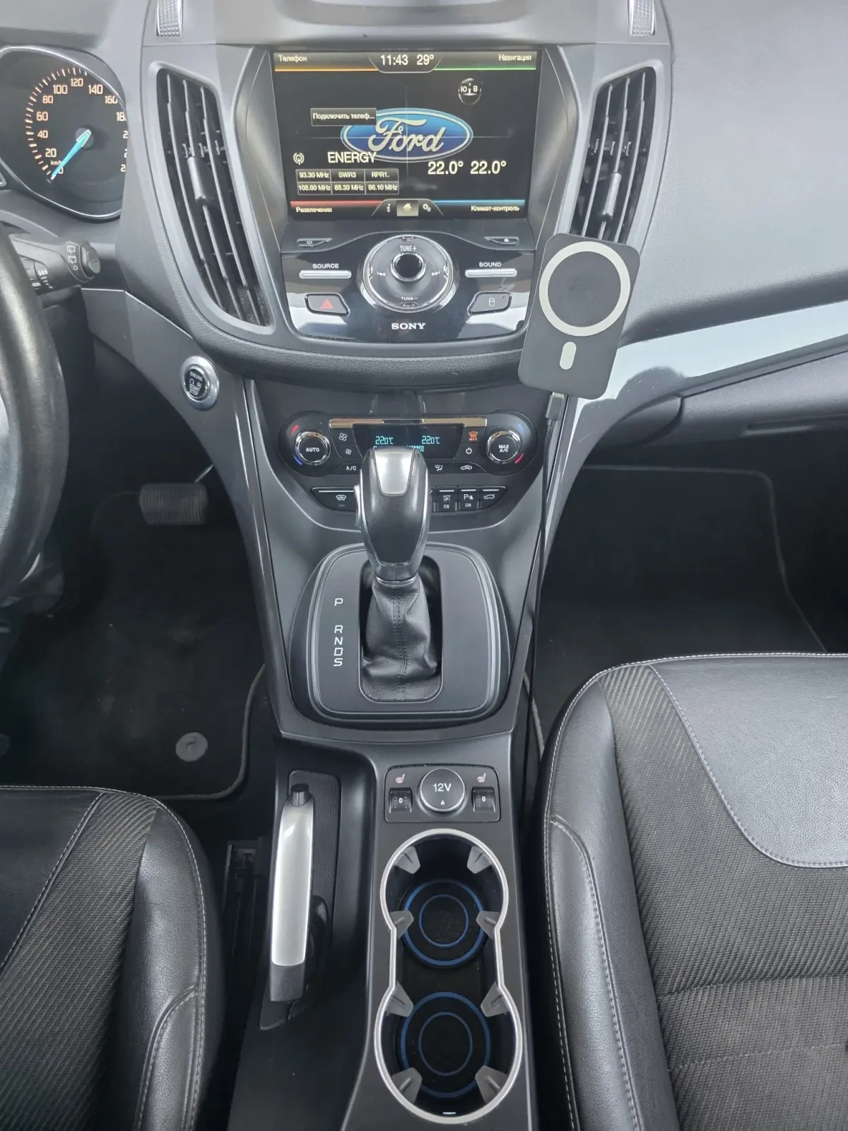 Ford Kuga 2.0 TDCI 4x4 TITANIUM, снимка 12 - Автомобили и джипове - 54766400