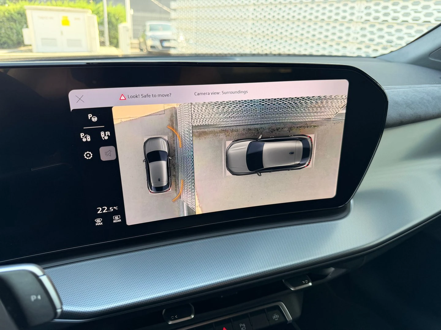 Audi Q3 | Mobile.bg � ����������� 10