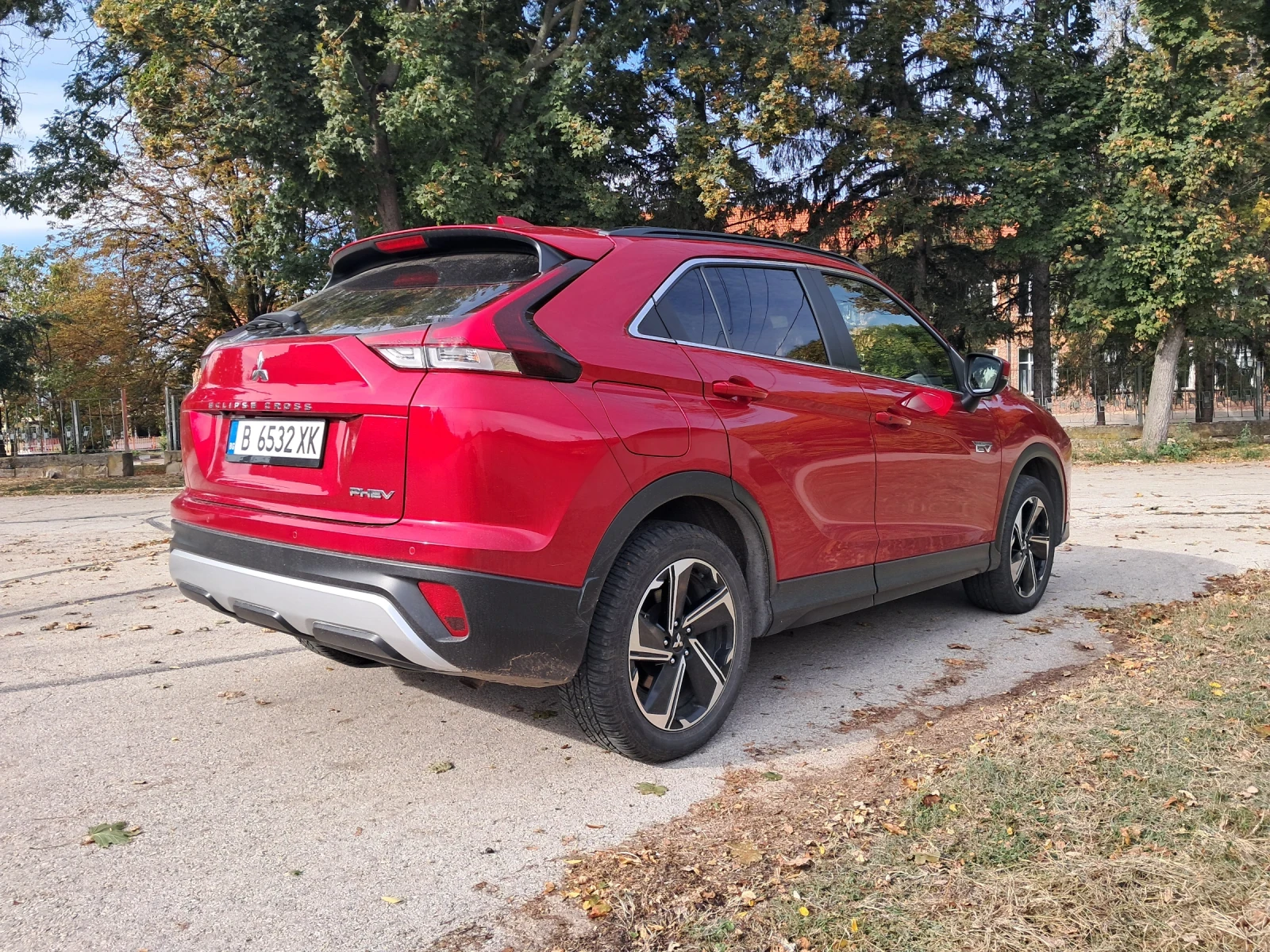 Mitsubishi Eclipse Cross 2.4 PHEV, S-AWC, снимка 3 - Автомобили и джипове - 56521345