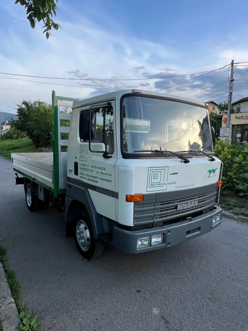 Nissan L35 3.0-85кс-БОРДОВИ-3.60М-НОВ ВНОС ОТ ИТАЛИЯ, снимка 2 - Бусове и автобуси - 45642419