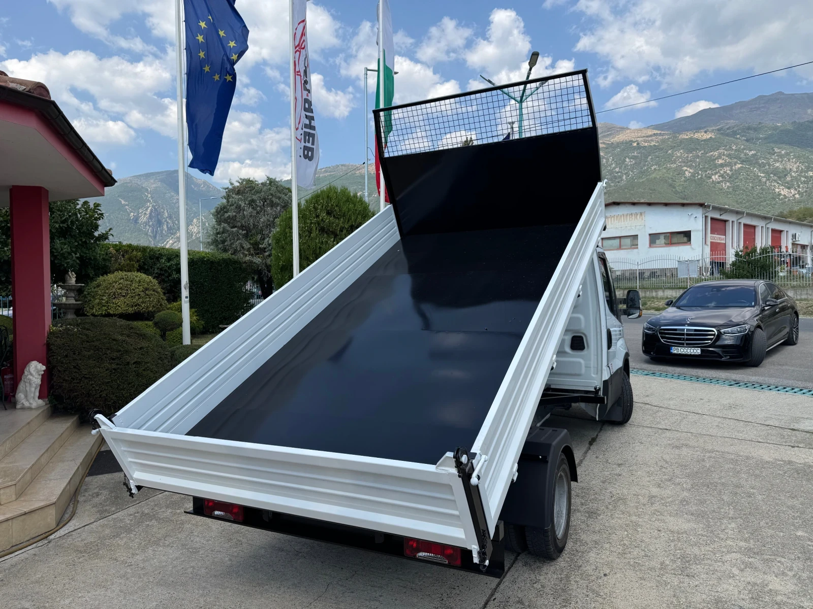 Iveco Daily 3.0HPI* 35C17* Климатик* Тристранен самосвал - изображение 6