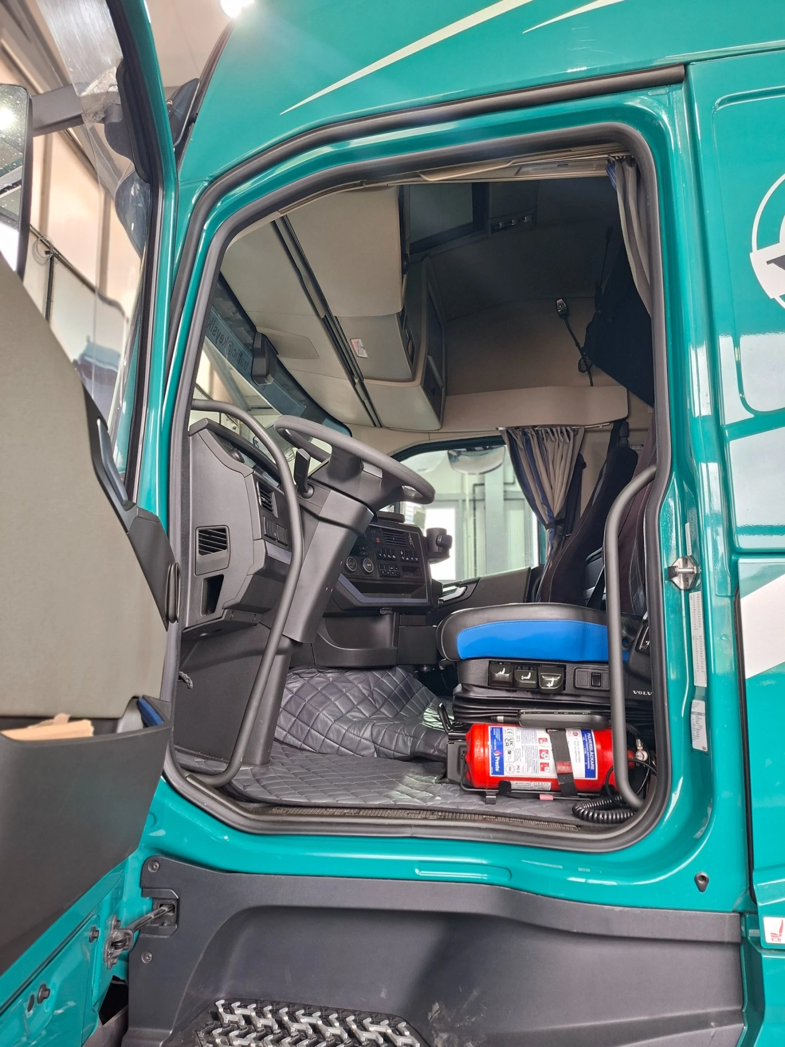 Volvo Fh FH500 ADR, снимка 6 - Камиони - 54422676