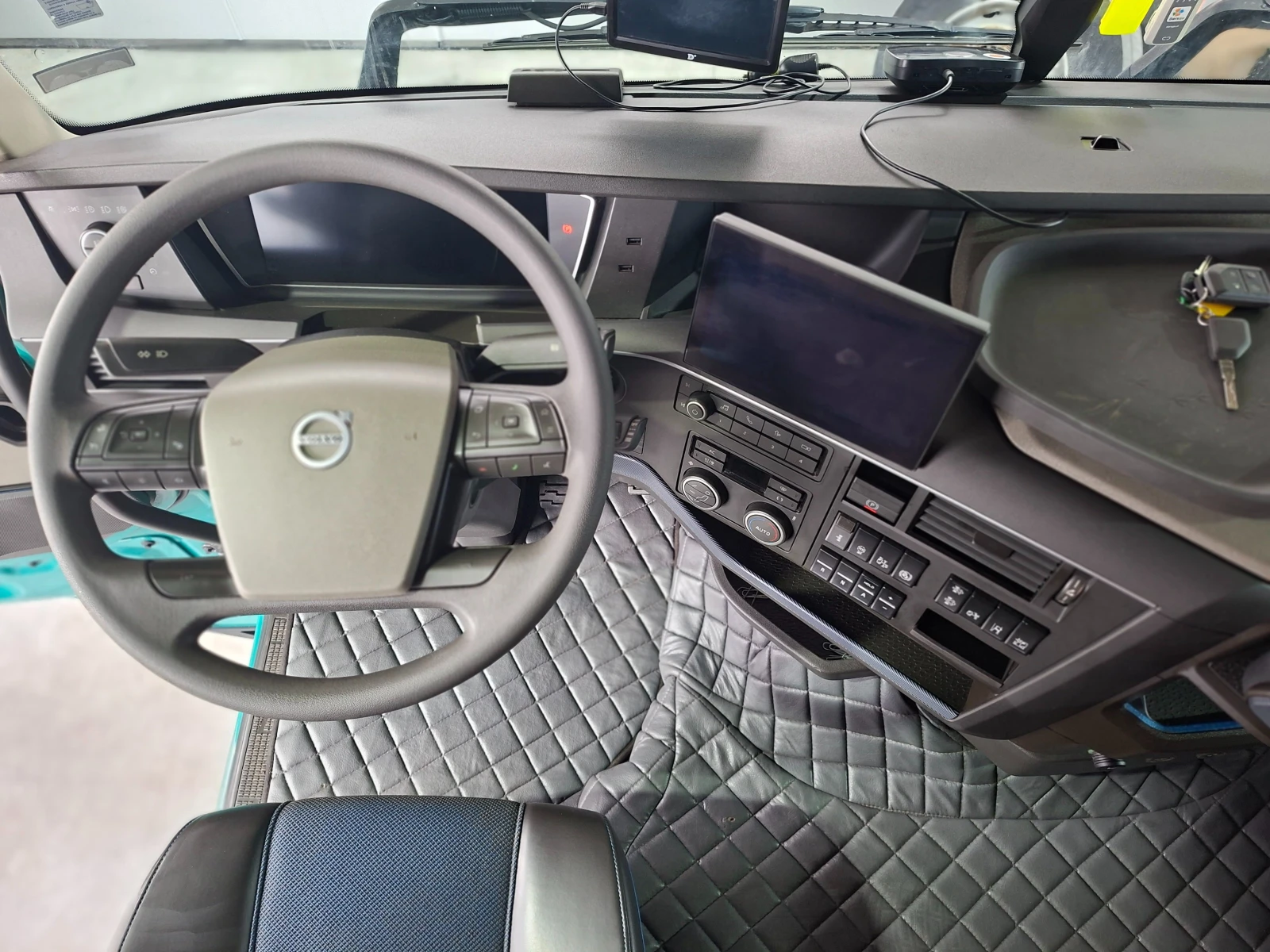 Volvo Fh FH500 ADR, снимка 10 - Камиони - 54422676