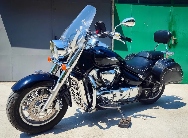 Suzuki Boulevard C109