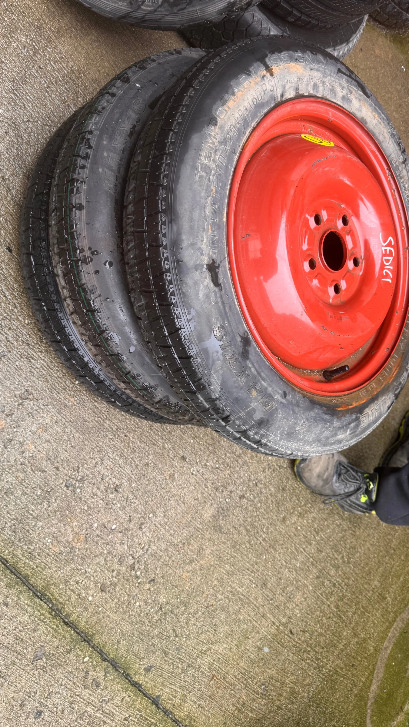 ���� � ������ 135/90R16 | Mobile.bg � ����������� 3