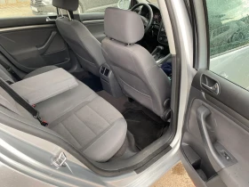 VW Golf АВТОМАТИК, СЕРВИЗНА ИСТОРИЯ, ОБСЛУЖЕН, НОВИ ГУМИ, снимка 14