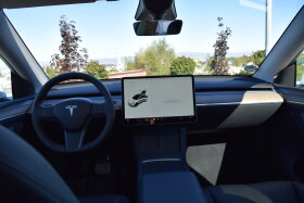 Tesla Model Y Long Range Self Drive, снимка 10 - Автомобили и джипове - 38373094