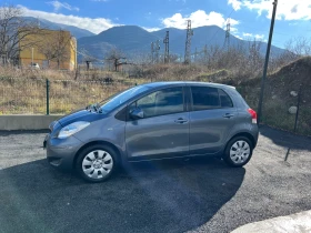 Toyota Yaris 1.3 VVTi 6ck, снимка 3