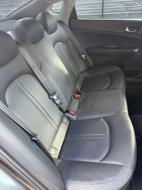 Kia K5 2.0i Фабрична ГАЗ, Keyless - 23000 лв. / 11759.71 € - 96707692 11